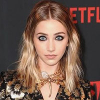 Emily Rudd نوع شخصية MBTI image