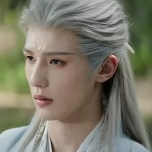 profile_Hua Qi
