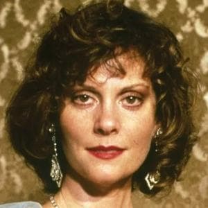 profile_Lesley Ann Warren