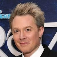 profile_Clay Aiken
