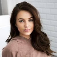 profile_Nina Warink