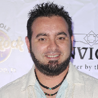 profile_Chris Kirkpatrick