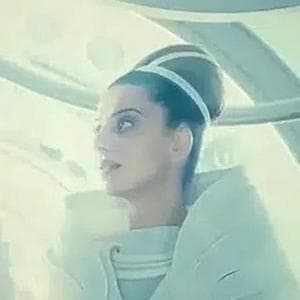 Lara Lor-Van tipo de personalidade mbti image