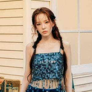 profile_Ryu Sarang (IZNA)