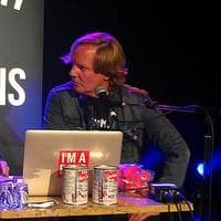 profile_Jonathan Torrens