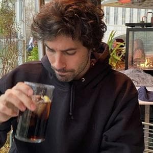 profile_Miles Nowak