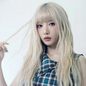 Kim Yooyeon (tripleS) MBTI Personality Type image