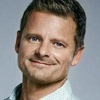 profile_Steve Zahn