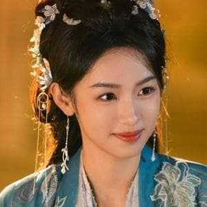 profile_He Yan