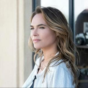 profile_Claire Estrela