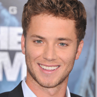 profile_Jeremy Sumpter