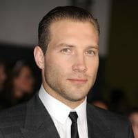 Jai Courtney MBTI -Persönlichkeitstyp image