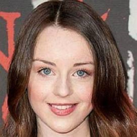 Kacey Rohl type de personnalité MBTI image