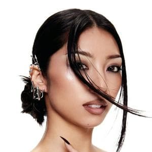 profile_Sayaka (f5ve)