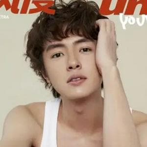 profile_Guan Hong 官鸿