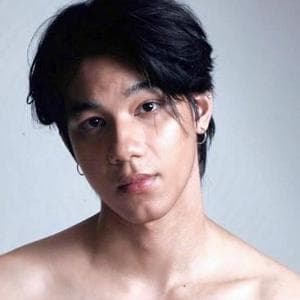 profile_อูโน่ หลาวทอง