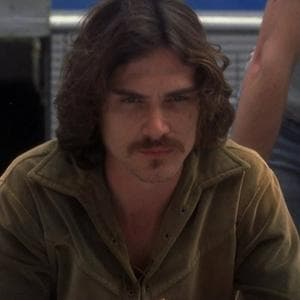 profile_Russell Hammond