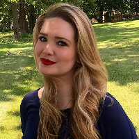 Sarah J. Maas tipe kepribadian MBTI image