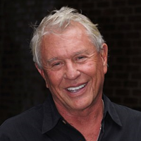 profile_Tom Berenger