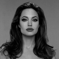 Angelina Jolie MBTI 성격 유형 image