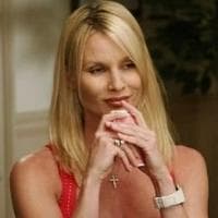 Edie Britt نوع شخصية MBTI image