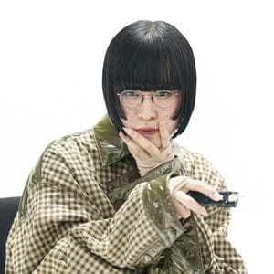 profile_Hakushi Hasegawa (長谷川白紙)