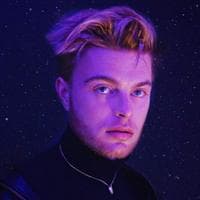 profile_Tom Harlock