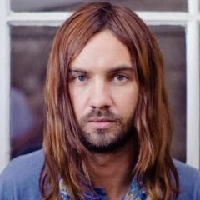 profile_Kevin Parker