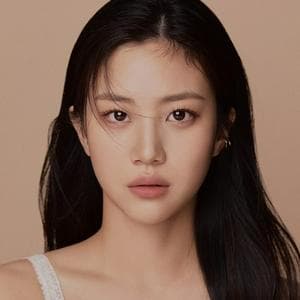 Hong Hwa-Yeon MBTI Personality Type image