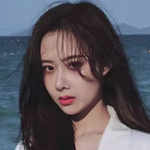 profile_Cao Xiyue (曹曦月)