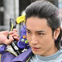 profile_Sakito Homura(焔 先斗)/Bun Violet