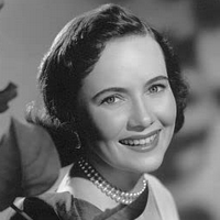 profile_Teresa Wright