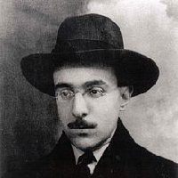 profile_Fernando Pessoa