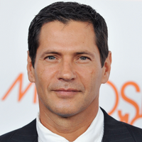 profile_Thomas Calabro