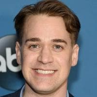 T. R. Knight mbtiパーソナリティタイプ image