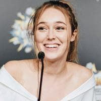 Alycia Debnam-Carey نوع شخصية MBTI image