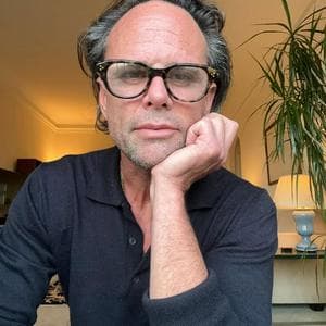 profile_Walton Goggins
