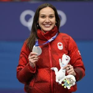 profile_Courtney Sarault