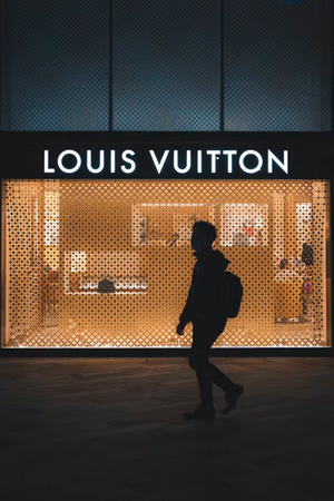 Business Leaders in Luxury Fashion