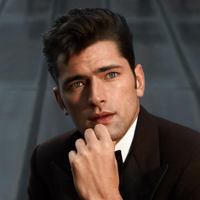 profile_Sean O'pry